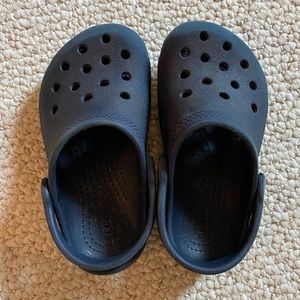 CROCS Toddler size 8 navy